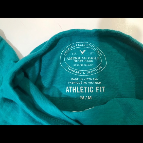American Eagle Men’s M Athletic Fit T Shirt Sewn - Picture 3 of 4